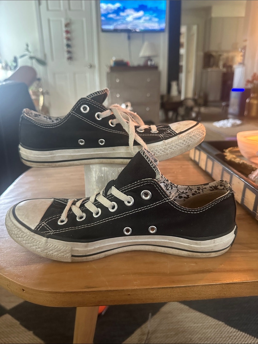 Black Low-Top Canvas Sneakers with Floral Lining - Picture 2 of 5